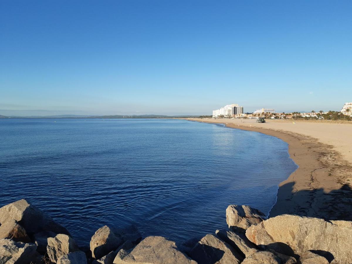 Aptos. Comte D'Empuries Емпуриабрава Екстериор снимка